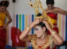 Подготовка к тайскому танцу